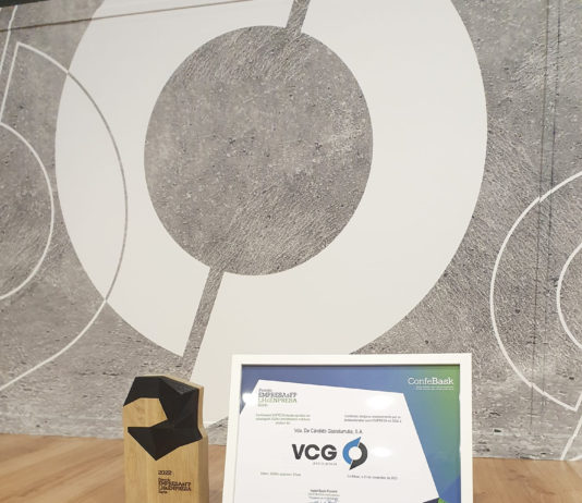 Confebask premia a VCG Decoletaje por su empeño formativo VCG Decoletaje