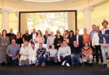 Premio Gaztenek Bizkaia para jóvenes proyectos emprendedoras: Txapelkoop Txapelkoop, premio Gaztenek Bizkaia para jóvenes proyectos emprendedoras