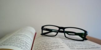 ¿Quién analiza al analista? Gafas libro