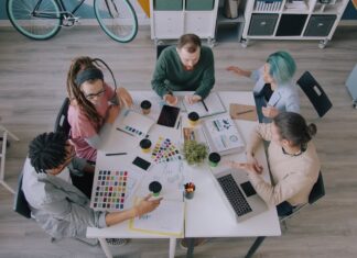 Oportunidades de Intraemprendimiento en tiempos de cambio Intraemprendimiento NegoBide, Círculo Empresarial Negocios y Valores